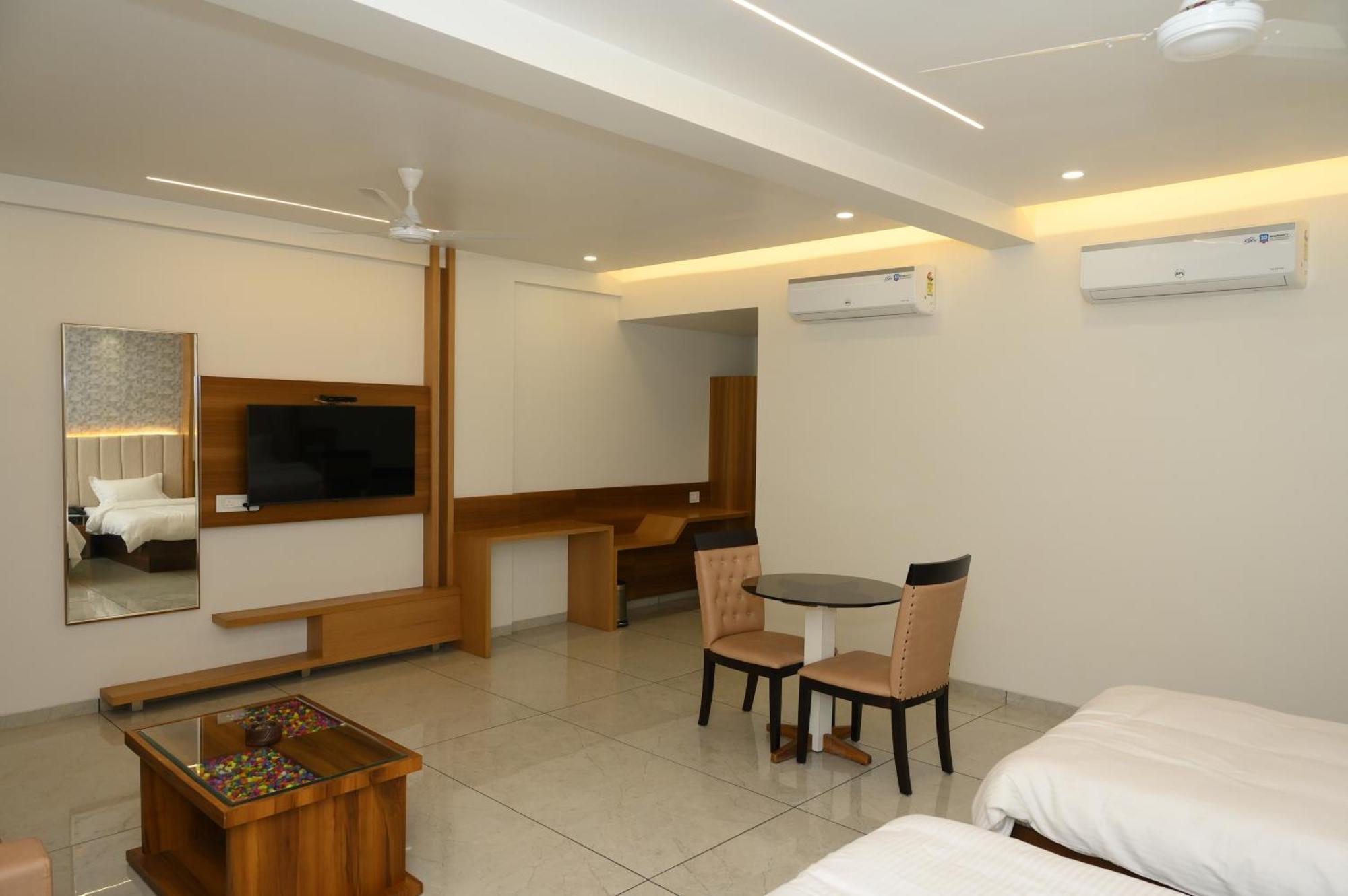 Hotel Parqotel Arnala Экстерьер фото