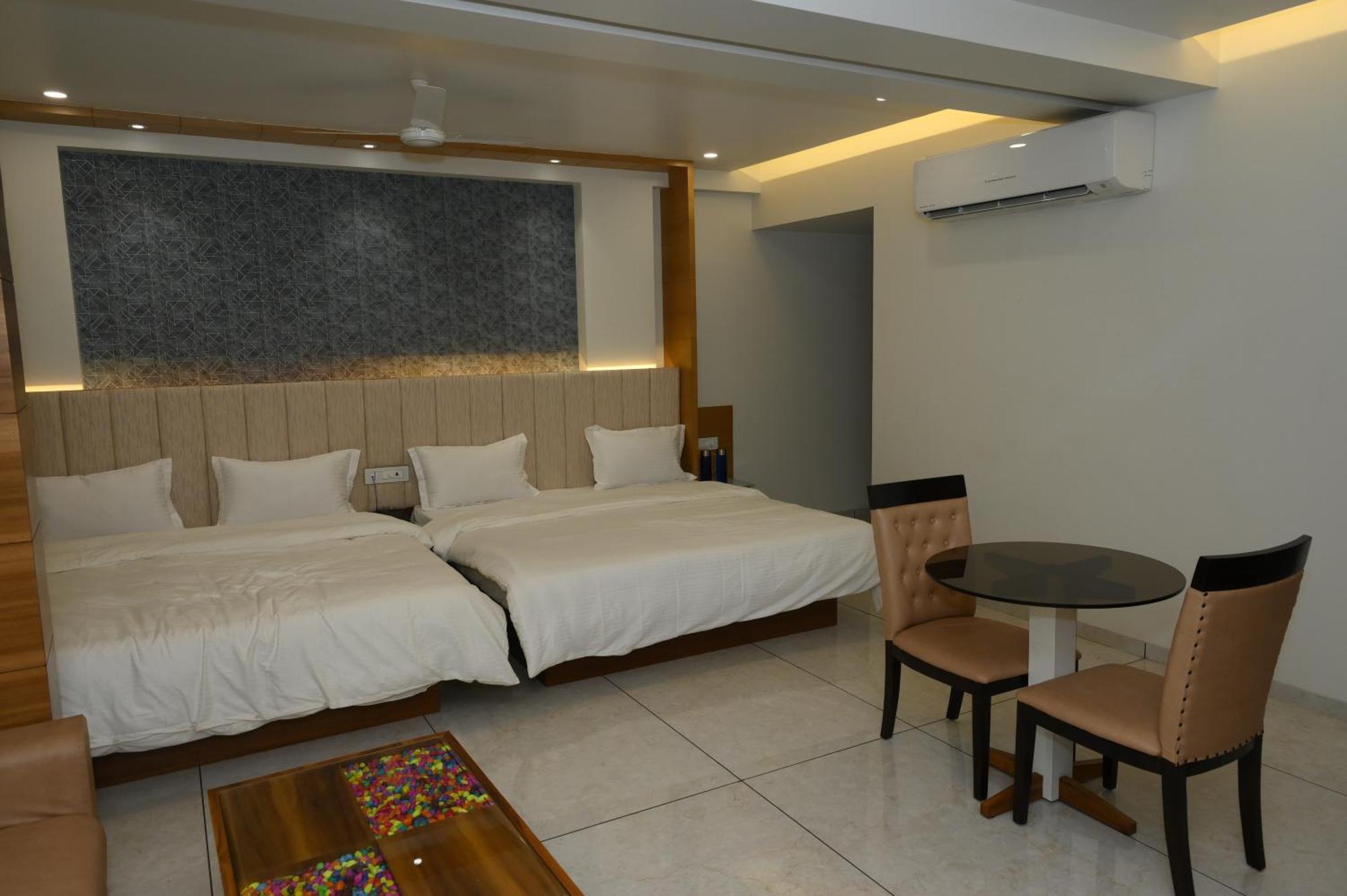 Hotel Parqotel Arnala Экстерьер фото